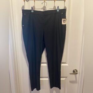 Anne Klein Women Plus Size Black Slim Ankle Pants - XXL- NWT